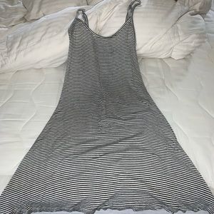 Brandy Melville dress